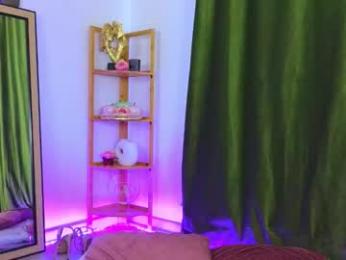 ashley_is_heree webcam model stream image