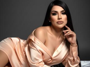 SelenaLynch webcam model stream image