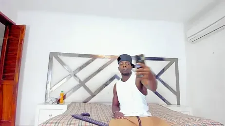 LadyandMaverick webcam model stream image