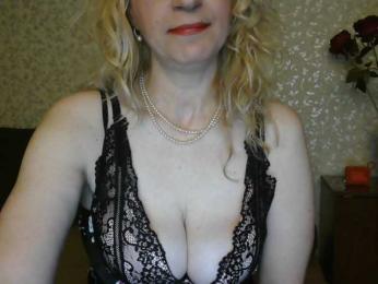 NatashaNannette webcam model stream image