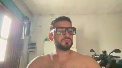 chrisvo2 webcam model stream image