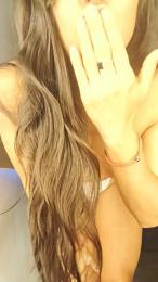 nanutuyahot webcam cam4 model stream image