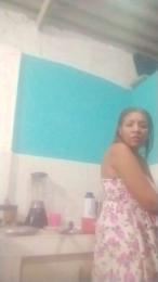 Sureyalove webcam model stream image