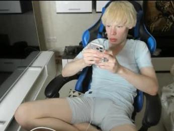 tuz94 webcam model stream image