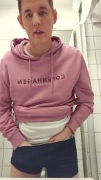 olli_36 webcam model stream image