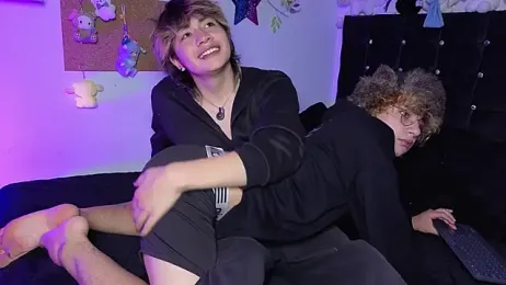 Apolo_Ushi webcam stripchat model stream image