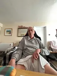 cutaboverest webcam model stream image