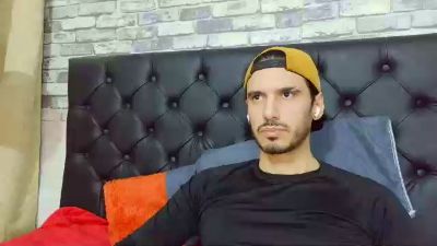 Tyler_dn webcam model stream image