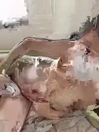 usako_2025 webcam model stream image