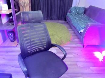 StrippingLady webcam model stream image