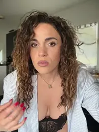 Clarasense__ webcam model stream image