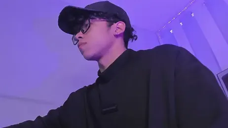 AkazaBoy_ webcam model stream image