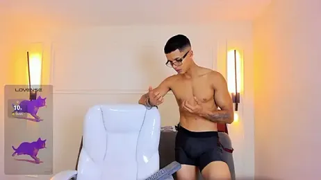 Paradise_boy_s webcam model stream image