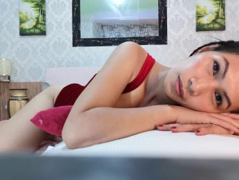 KimikoSnow webcam model stream image