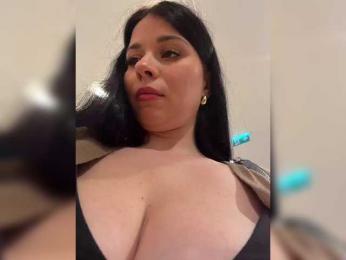 Happy_Doll webcam model stream image