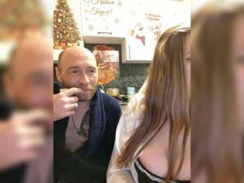 Innokentiy449 webcam bongacams model stream image