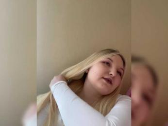 SweetRaffaella webcam model stream image