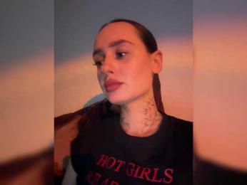 Italianka webcam bongacams model stream image