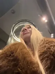 NewLale webcam stripchat model stream image