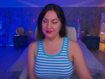 VelvetLuck webcam model stream image