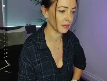brinny_grace webcam model stream image