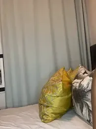 slimcateee webcam model stream image