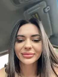 PrincessaHill_ webcam model stream image