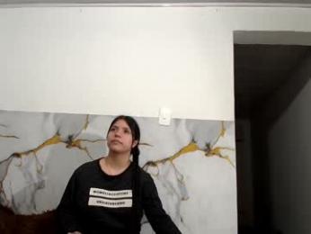 saraandthomas webcam model stream image