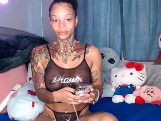 charlie3x215 webcam model stream image