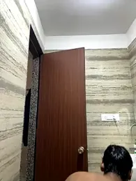 yheeboi webcam model stream image