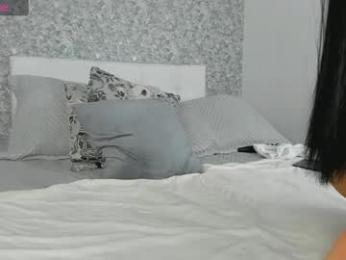 emilia_1040 webcam model stream image