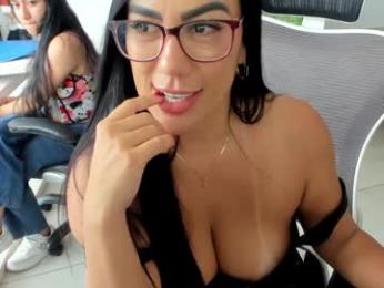 emillybrowm webcam chaturbate model stream image