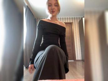 Feezkaaaa webcam model stream image