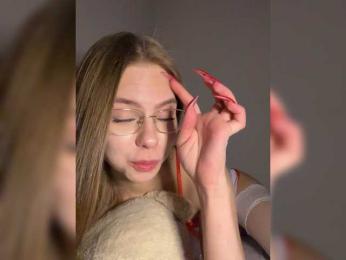 Kiki-77 webcam bongacams model stream image