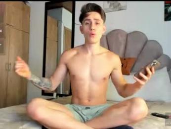 manucute_23_ webcam model stream image