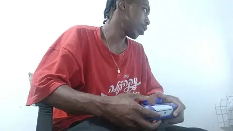 Larry-n-clouds webcam model stream image