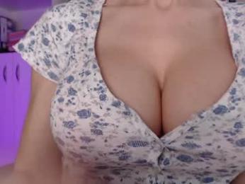 sweet_lil_thing webcam chaturbate model stream image