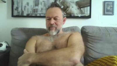 bear70s webcam model stream image