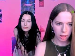 kamila-shine webcam model stream image