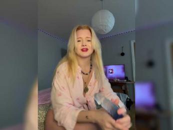 Nikammmm webcam model stream image