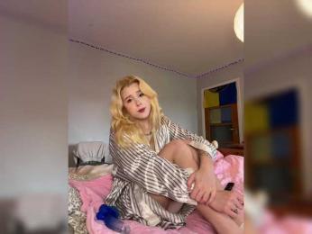 Nikammmm webcam model stream image