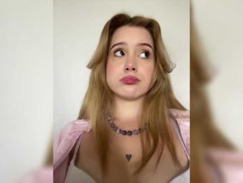 Nikammmm webcam model stream image