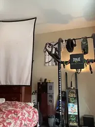 KeYBuMp323 webcam model stream image