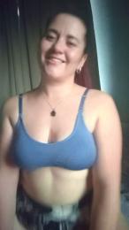 lunara_hot webcam model stream image