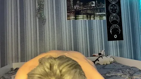 EmiliaCouple webcam model stream image