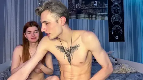 EmiliaCouple webcam model stream image