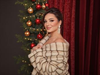 Victoria webcam model stream image