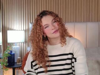 Sol Monterosso webcam model stream image
