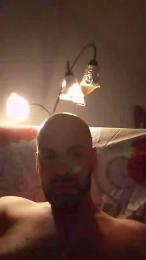 Luca7923 webcam model stream image