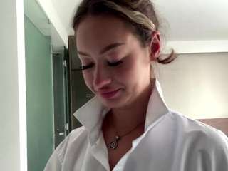 iladai webcam model stream image